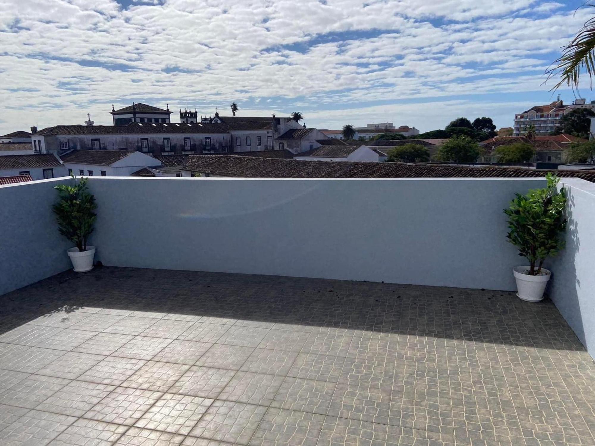 Azor International Apartment I Πόντα Ντελγκάντα Εξωτερικό φωτογραφία